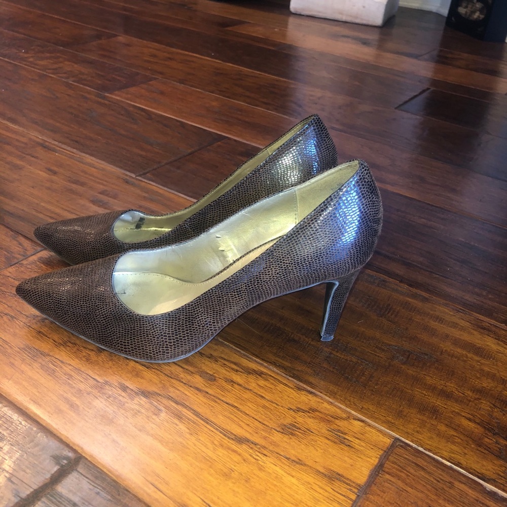 Bandolino pumps